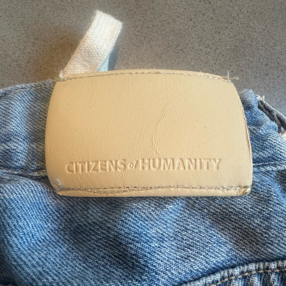 Citizens of Humanity Vintage Wide-Leg Button Fly Jeans — Size 26 - Picture 2 of 7